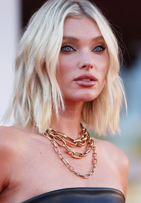 Elsa Hosk erotic actress img