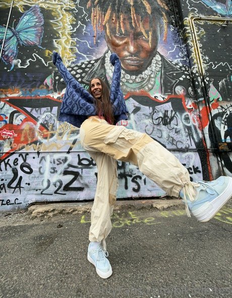 bikinibites star gallery