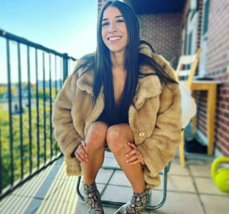 bikinibites pornstar gallery