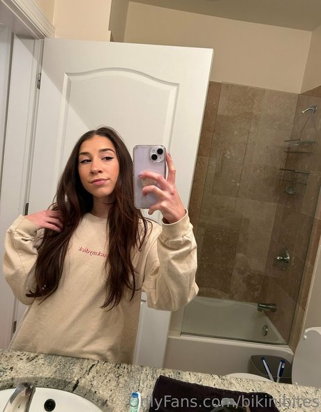 bikinibites pornstar nude picture