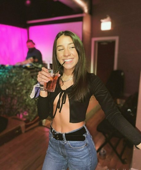 bikinibites sex star pics