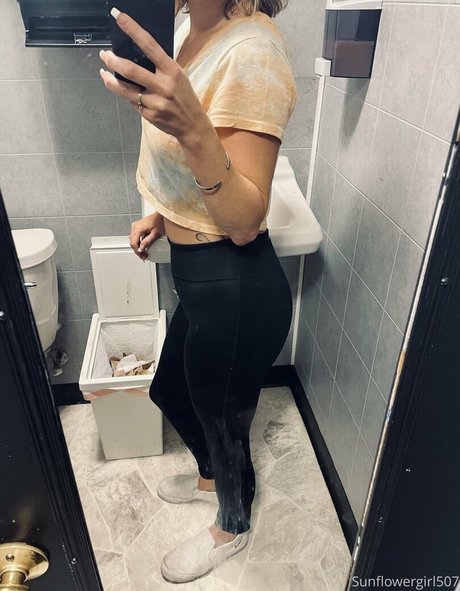 clever belle5 model pics