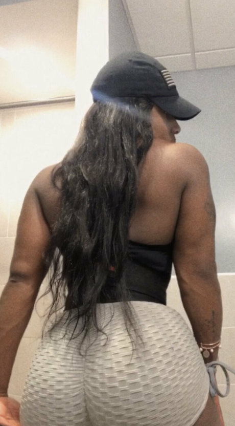 teacher milf onlyfans free nude image