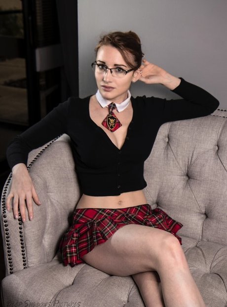 Scarlet Muse Cosplay naked pornstar photos