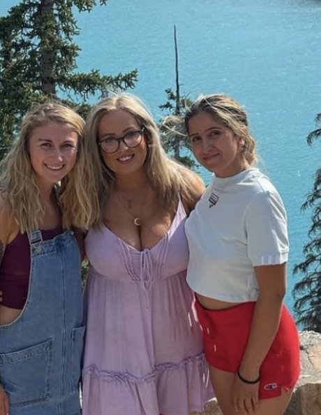 Lilly Alcorn model high quality gallery