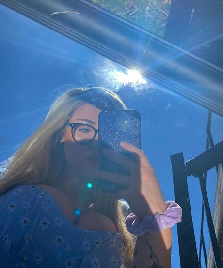 outdoor milf onlyfans hot naked pic