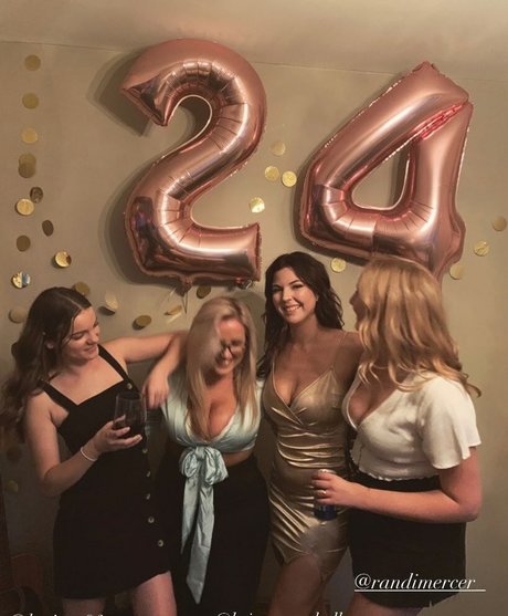 Lilly Alcorn star galleries