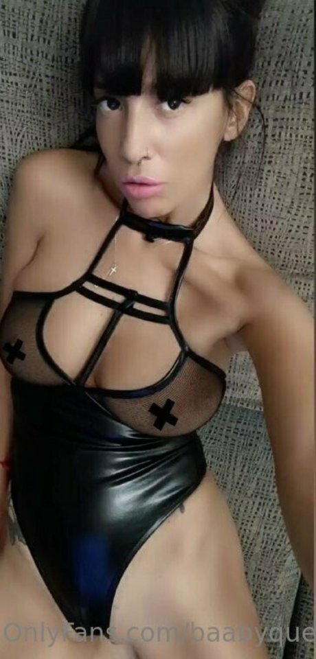 baabyqueenn naked model pictures