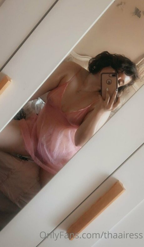 auroratheeangel model top pic