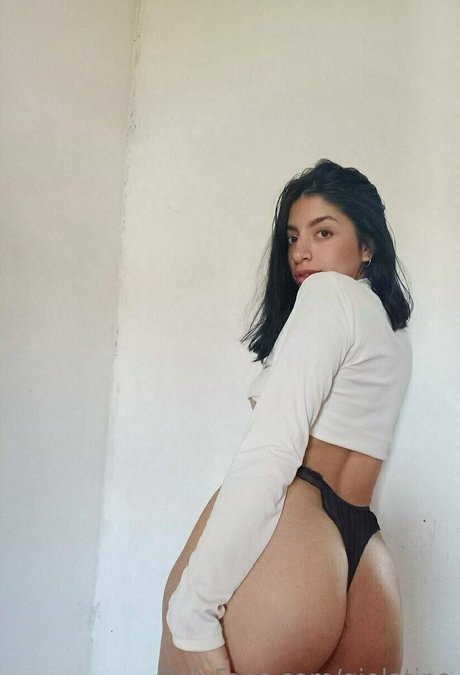 giolatina star art gallery