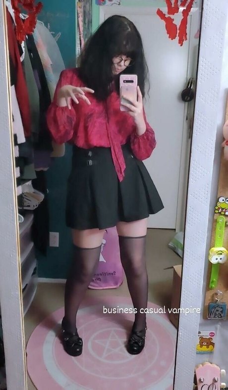 dracculala sexy actress gallery