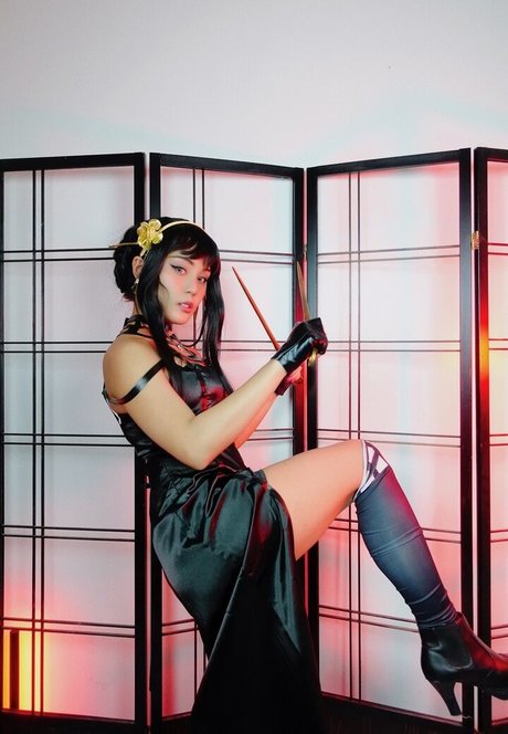 Mika Daime sexy star galleries