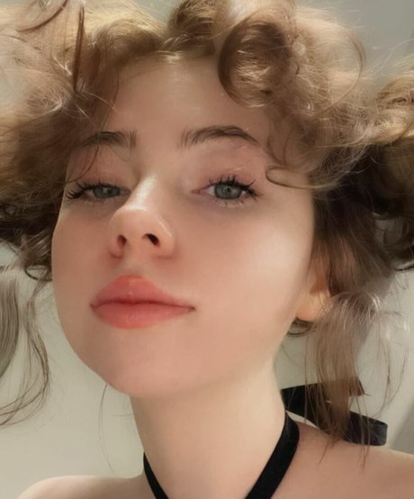 Darlings spam high quality actress photos