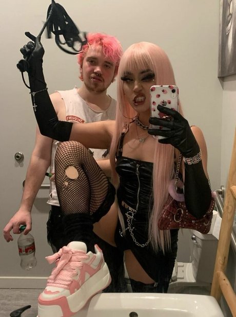 Babispit nude star pictures