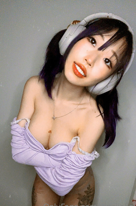 yinsdere beautiful model galleries