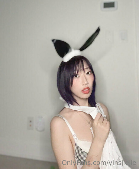 yinsdere hot star gallery