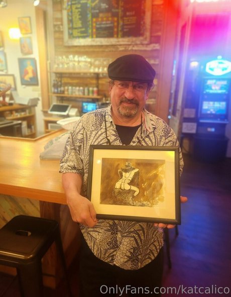 chubby goth onlyfans adult picture