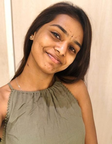 sex amateur onlyfans pornographic photo