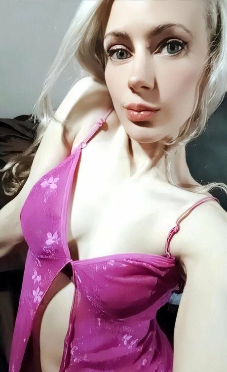 Kitana98 beautiful pornstar photos