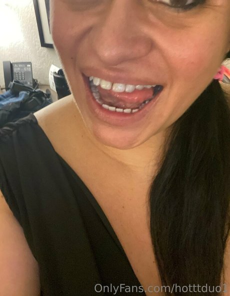 hotttduo1 naked star photos