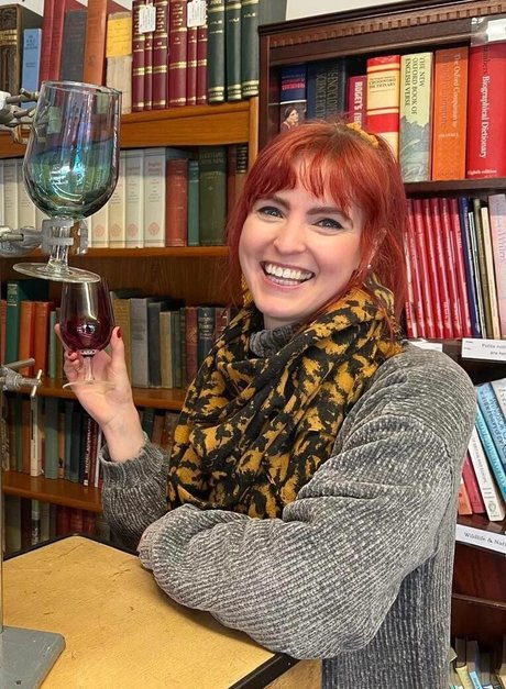 Izzie Balmer model porn image