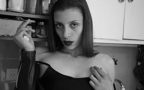 lynnscreamfree nude star photo