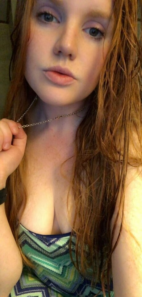 eveeg nudes model pictures