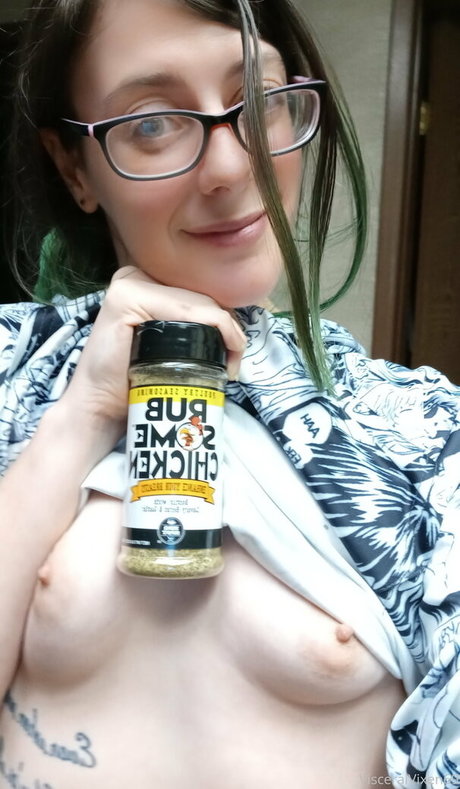 visceralvixen69 star nudes image