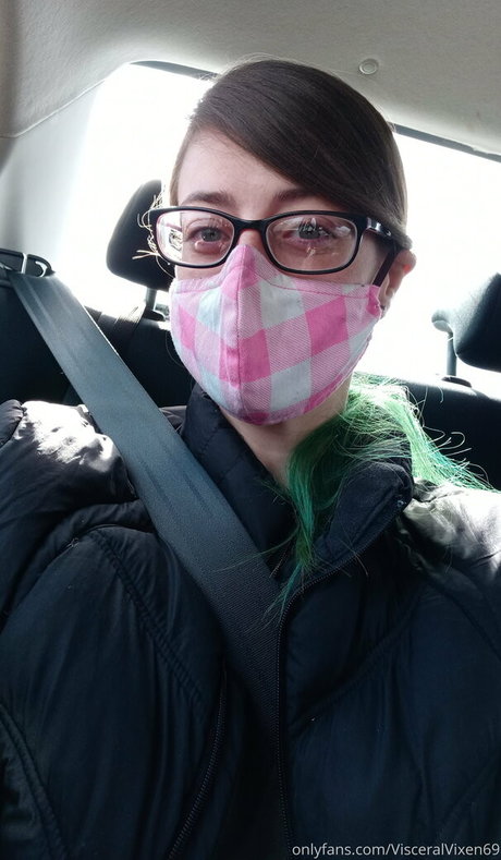 visceralvixen69 model erotic image