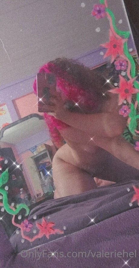 valeriehel model pornographic photos