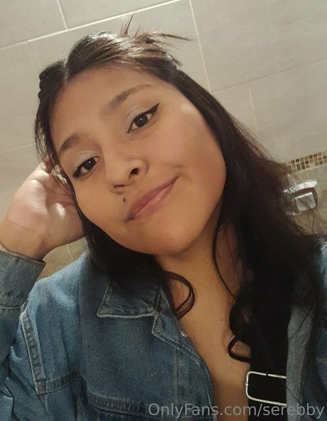 serebby pretty model pics