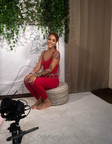 amateur naked onlyfans free xxx photo