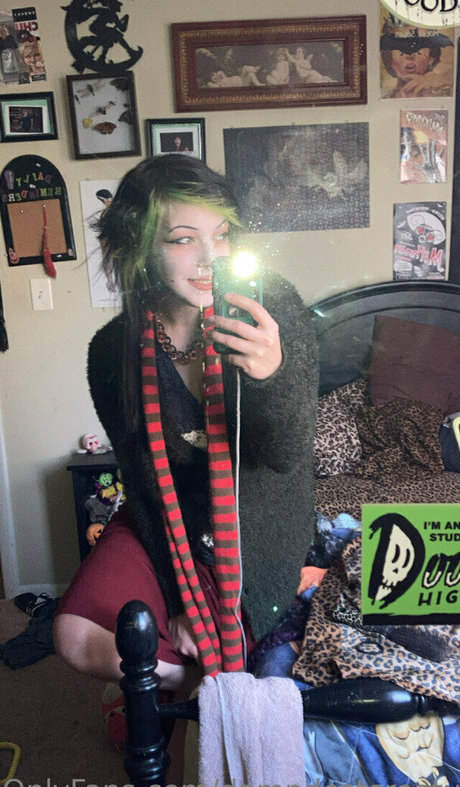 damndestcreature2 pornstar hd images