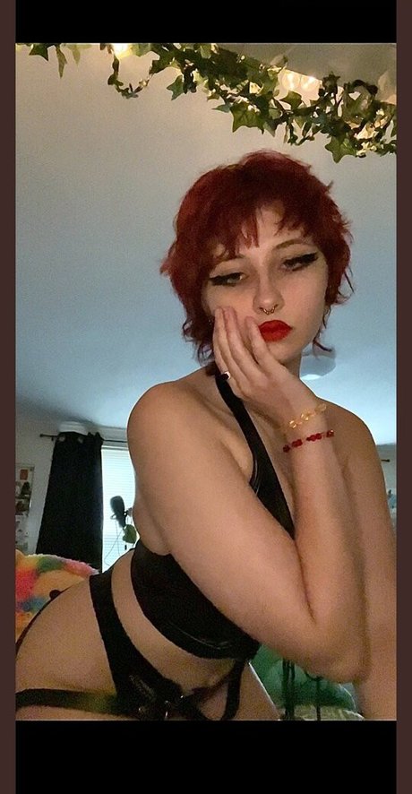 MothGardener pornstar xxx pic