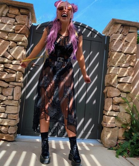 bikini princess onlyfans free photo