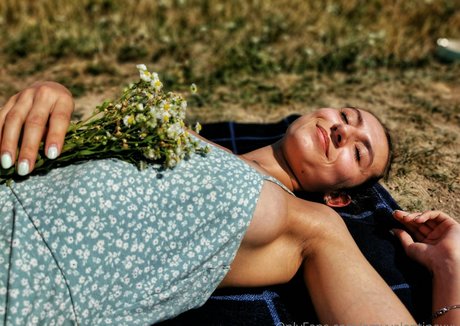 amyvalentinexxx beautiful actress archive