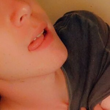 slut milf onlyfans hd img