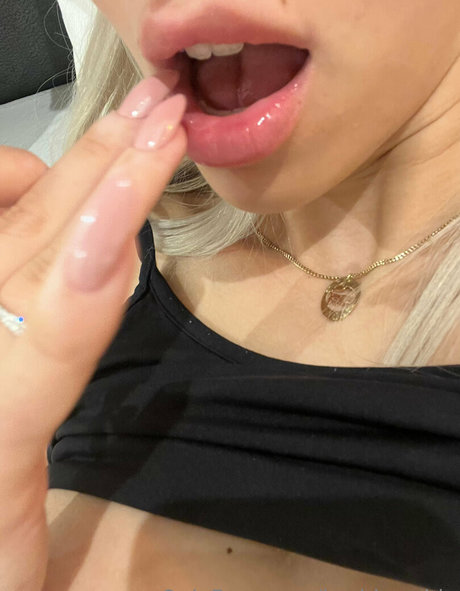 barbies side star archive