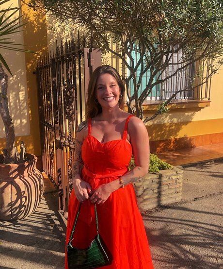 girl on girl onlyfans nudes galleries