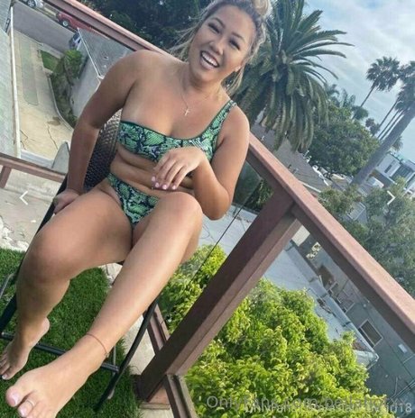 bellahotxx nudes model gallery