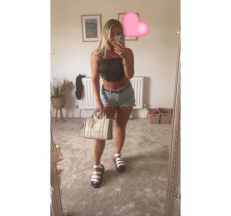 D arcy Ingle pornstar hd img