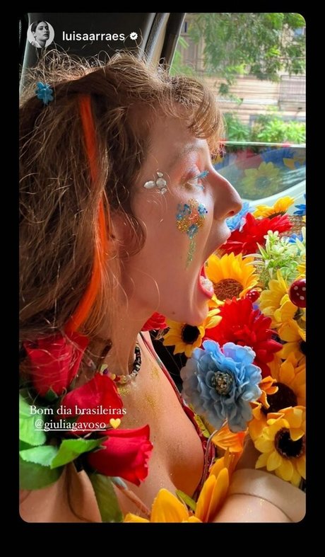 Giulia Gayoso art actress pictures