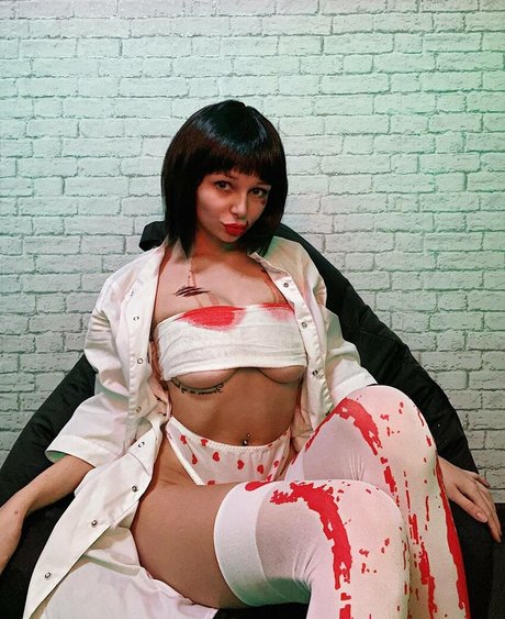 yaadashulya model sexy archive