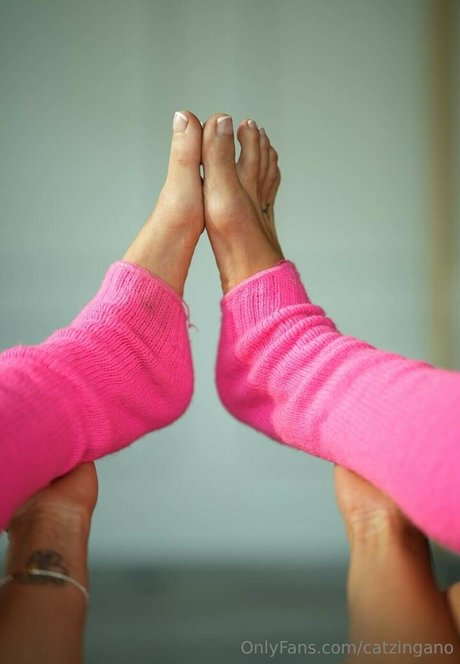 WomenMMA free model photo