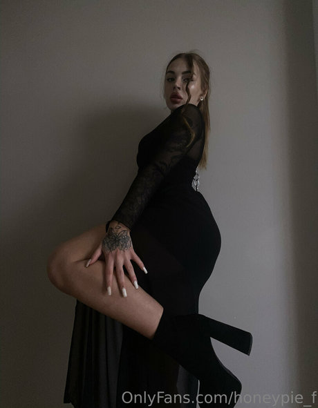 honeypie f perfect model pictures