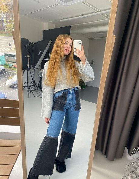 honeypie f high quality pornstar photo