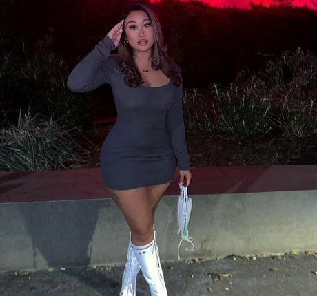 ilikekandyy hot model gallery