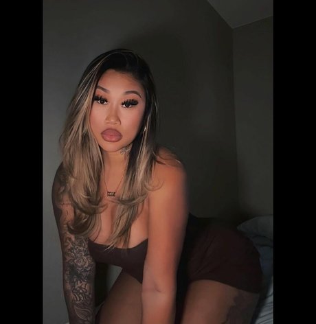 ilikekandyy model adult img