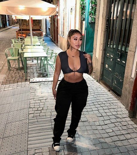 ilikekandyy art star photos