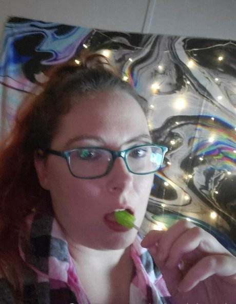 spicyvivianrain free pornstar photo